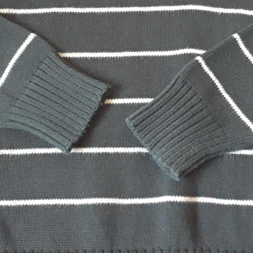 Cherokee  Sweaters - Picture 4 of 4